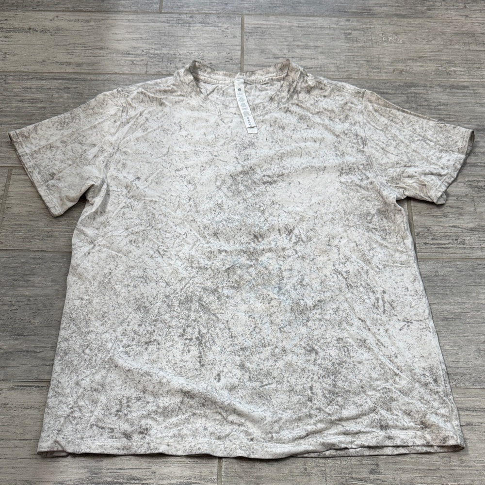 Lululemon, all yours tee